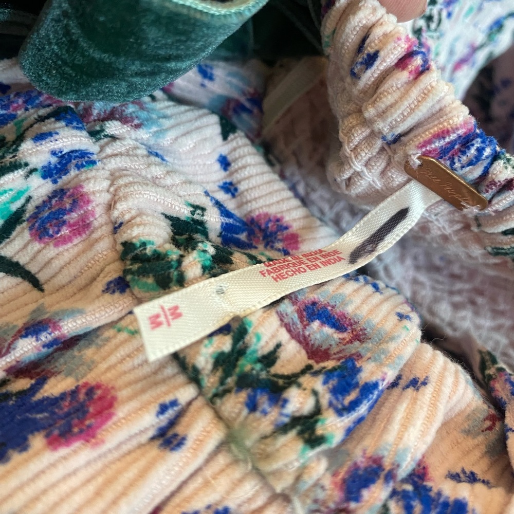 Free People Gaia Corduroy Floral Puff Sleeve Top - Picture 5 of 5